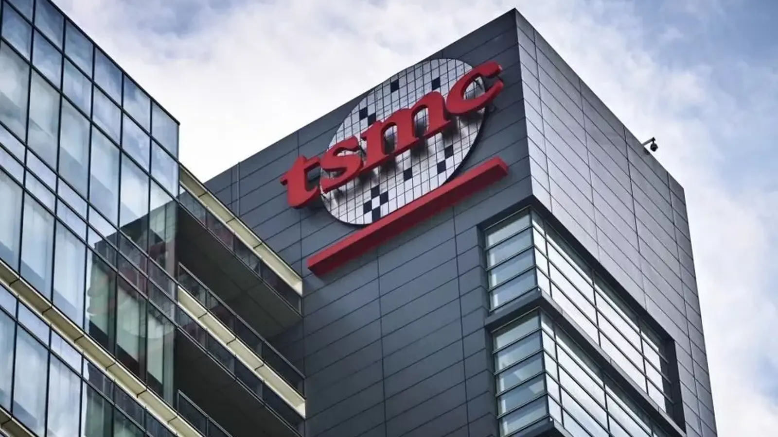 Taichungin 14A-tehtaat: TSMC vie 1,4 nm tuotantoon