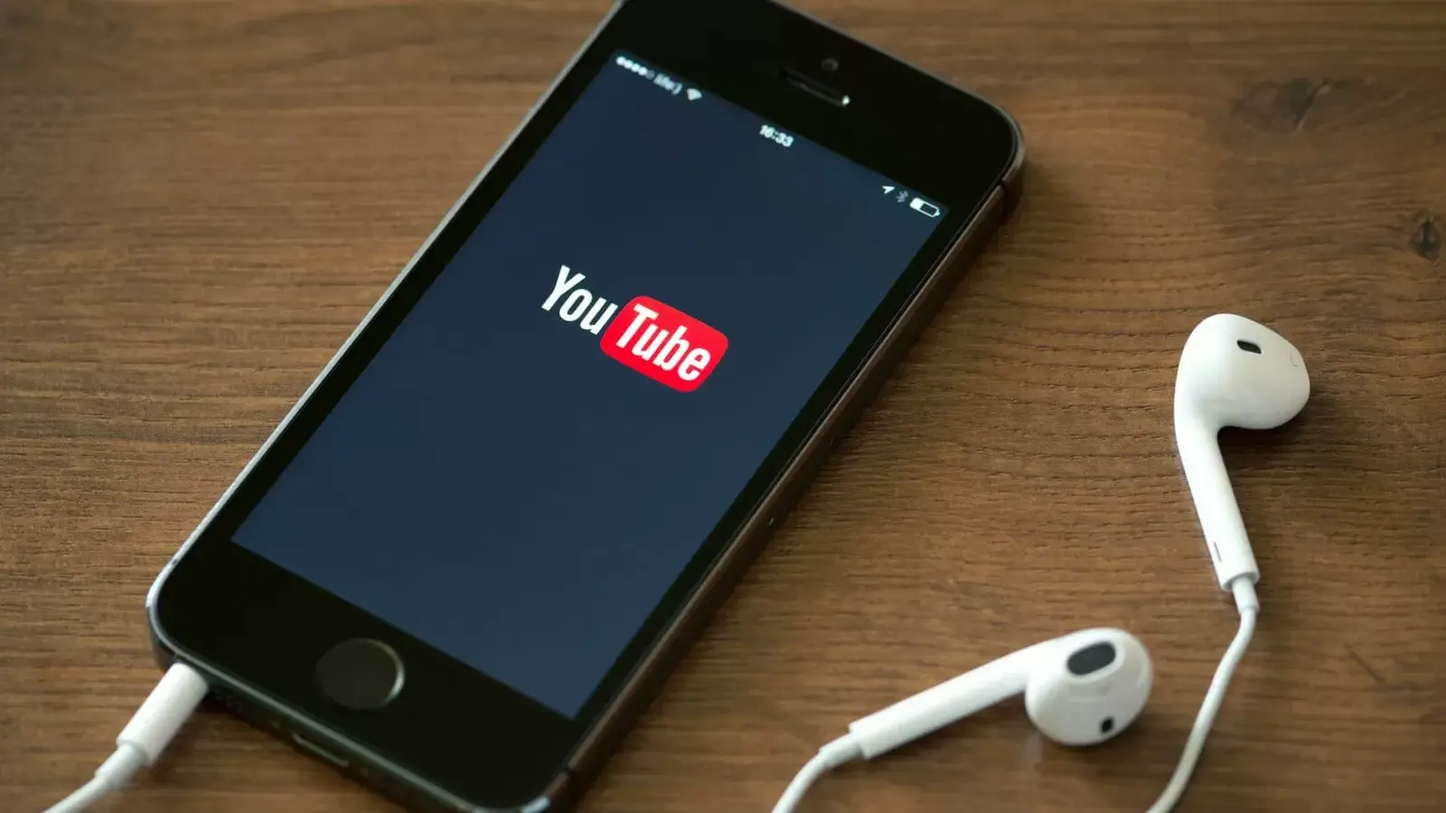 YouTube harkitsee äänikirjojen tuomista Premiumiin