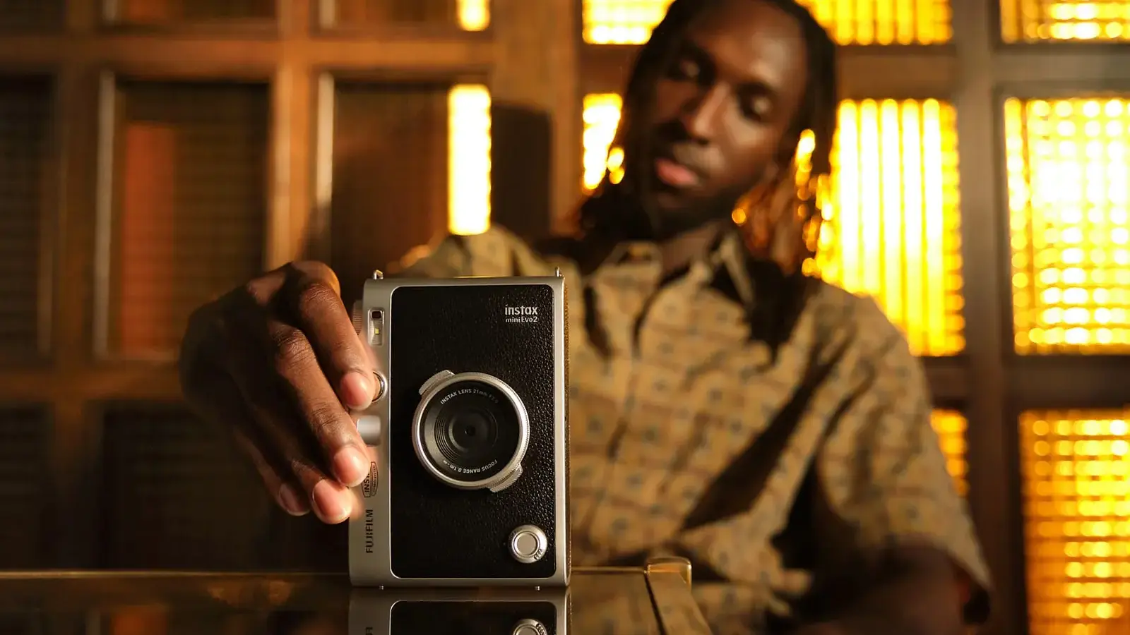 Fujifilm Instax Mini Evo 2: hybridi-instant-kamera