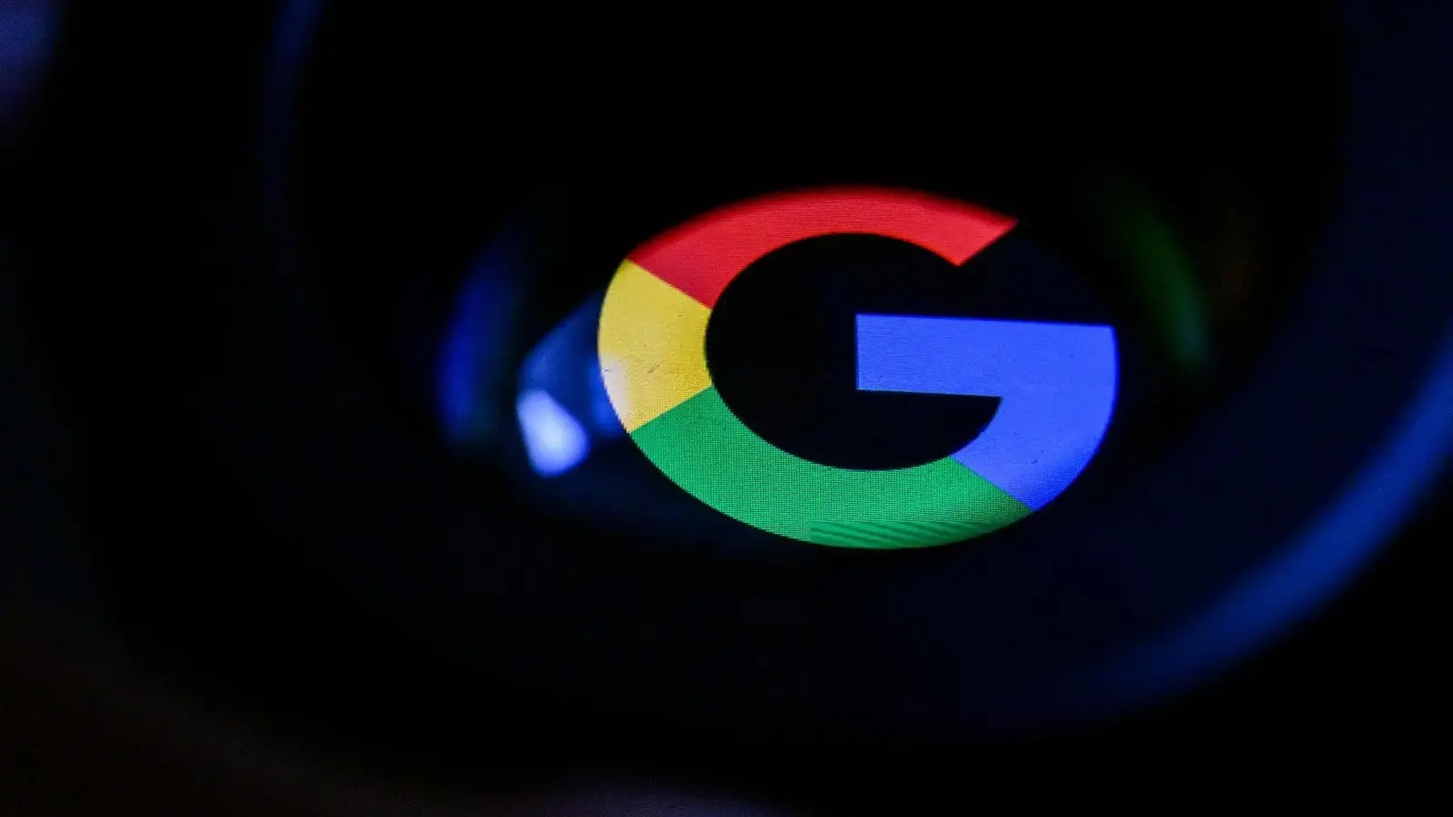 Google-satelliitti lähetti ensimmäisen AI-vastauksen