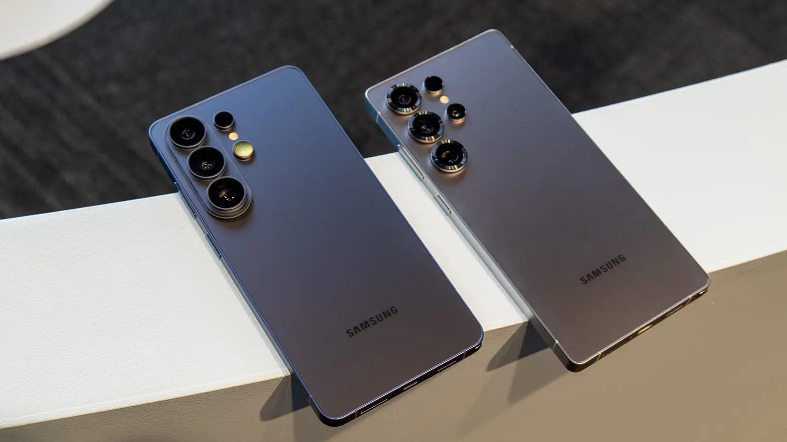 Samsung Display aloittaa Galaxy S27 -paneelien sarjatuotannon