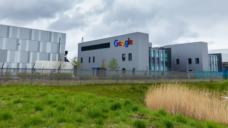 Google kasvattaa Suomen datakeskuksia 13 miljardilla Google kasvattaa Suomen datakeskuksia 13 miljardilla