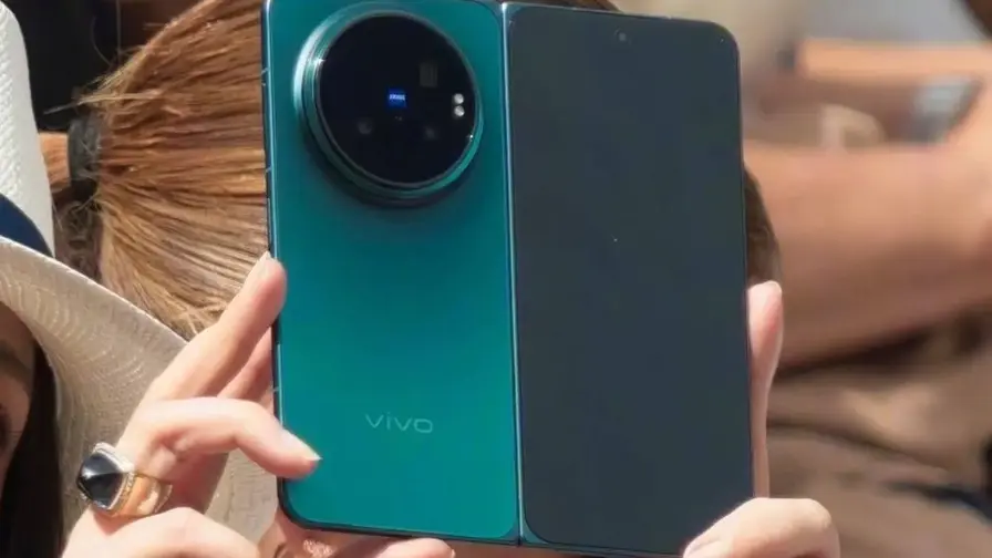 Vivo X Fold 6: taittuva huippupuhelin, iso akku ja kamera